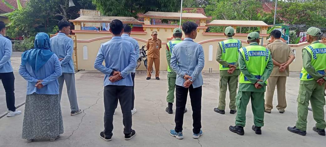 Apel Pagi Perdana Pemerintah Desa Rejamulya Dengan Mahasiswa KKN STIMIK Majenang Dan Siswa PKL dari SMK LPPM RI 2 Kedungreja