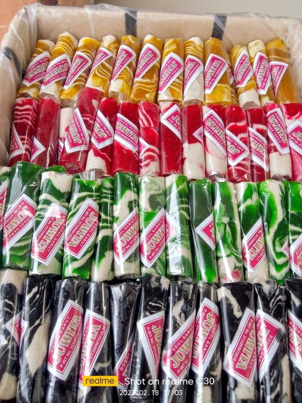 Jajanan dan makanan ringan 2